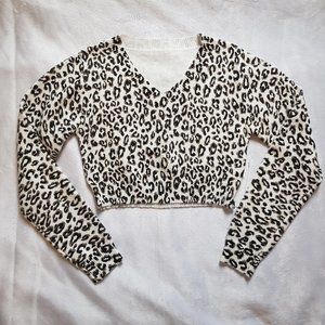 [LN][New]Animal Print Crop Sweater-S, Multi